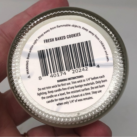NWT Antique Candle Co. 2oz fresh baked cookie soy wax 0408 - Picture 4 of 6